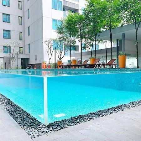 Mercu Summer Suites Klcc By Comfort Suites Куала-Лумпур Екстер'єр фото
