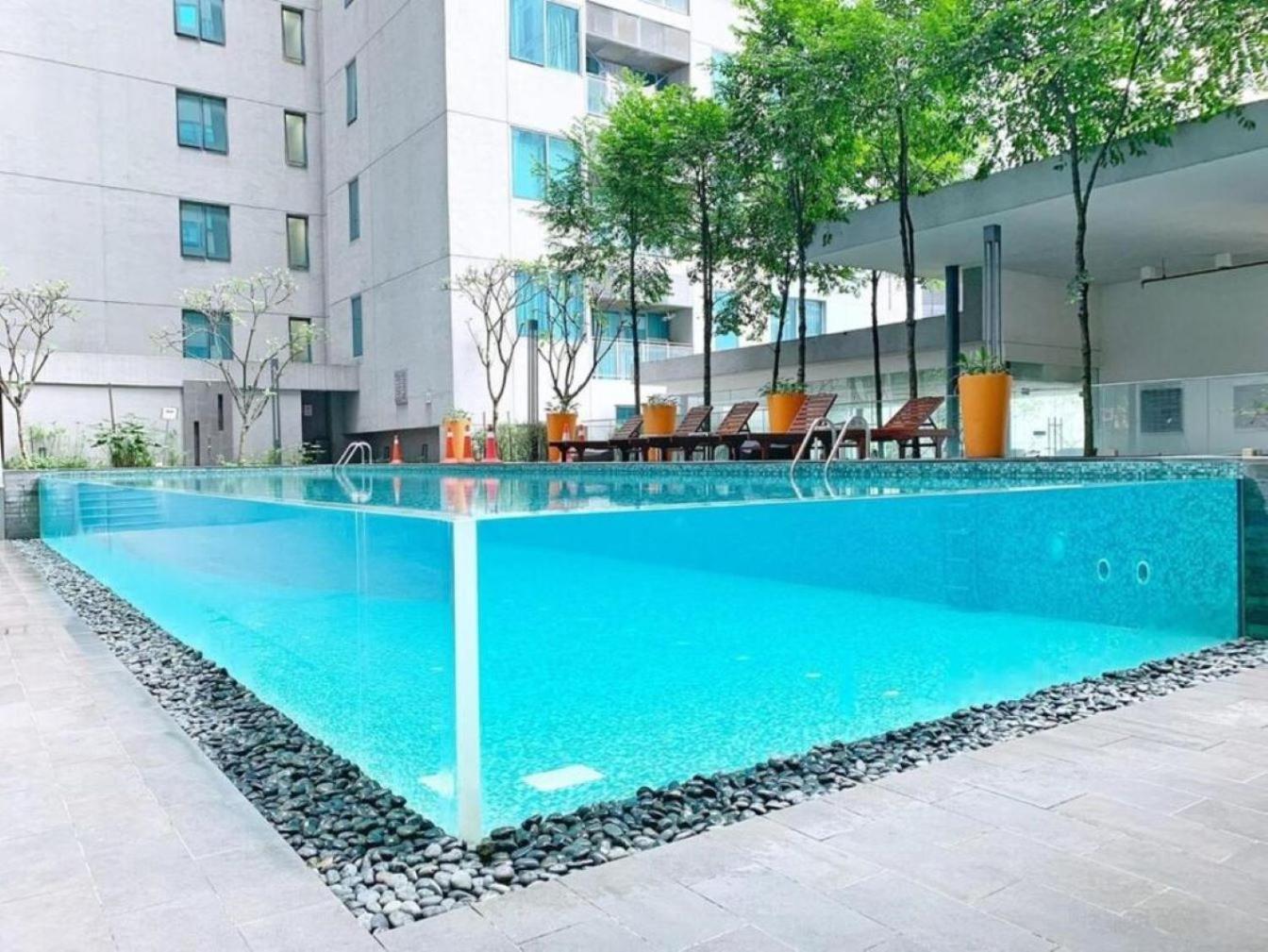 Mercu Summer Suites Klcc By Comfort Suites Куала-Лумпур Екстер'єр фото