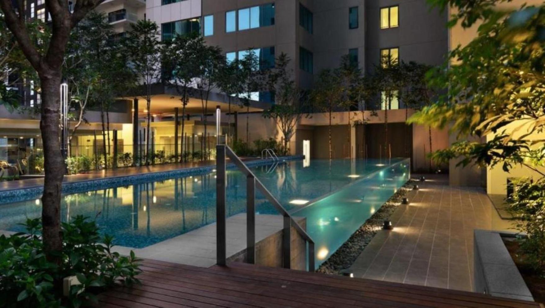 Mercu Summer Suites Klcc By Comfort Suites Куала-Лумпур Екстер'єр фото
