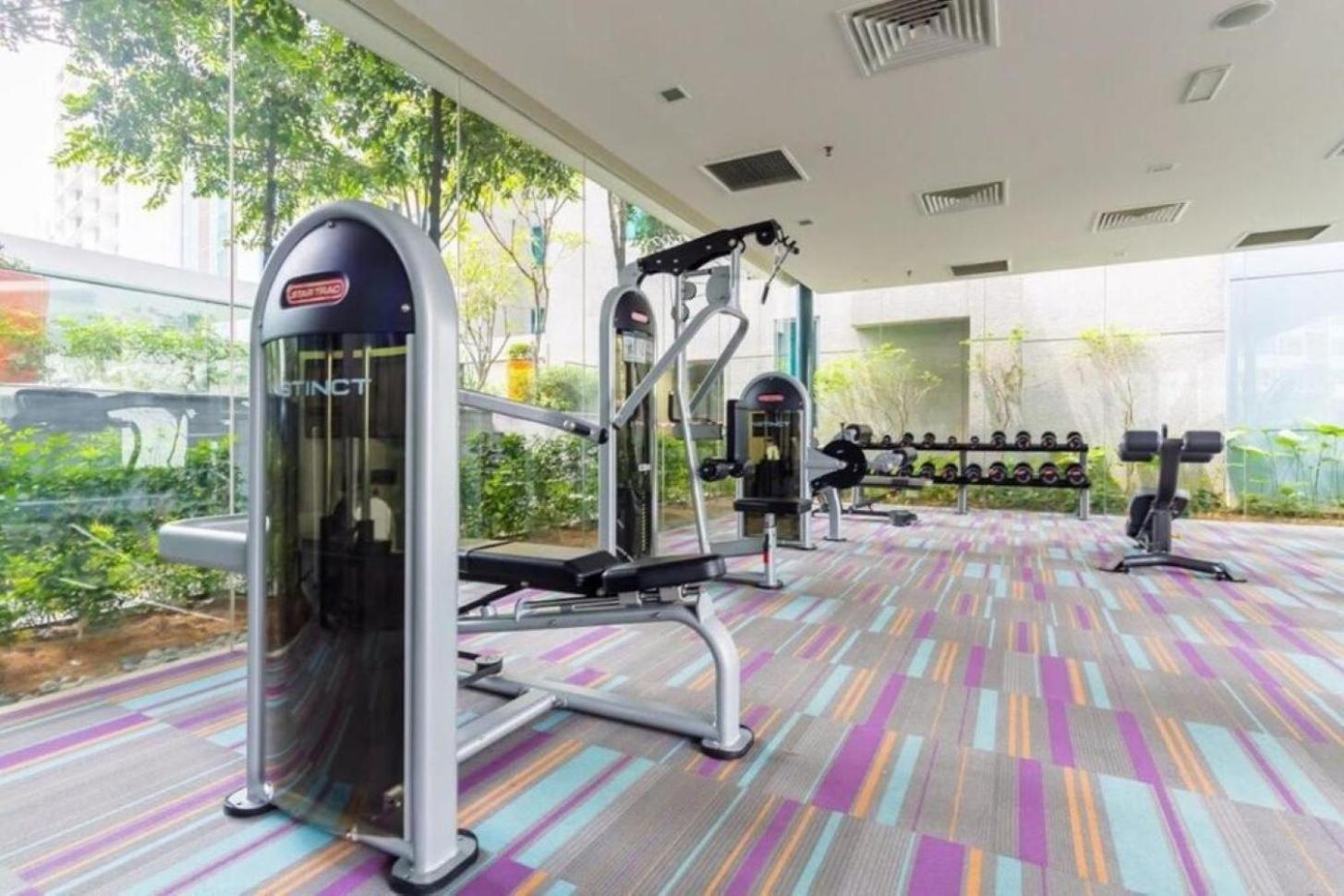 Mercu Summer Suites Klcc By Comfort Suites Куала-Лумпур Екстер'єр фото